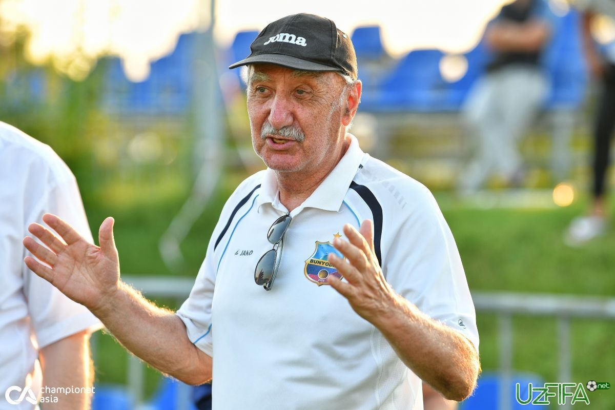                           Yuriy Sarkisyan "Neftchi"ni chempionlik bilan tabrikladi		- uzfifa.net.