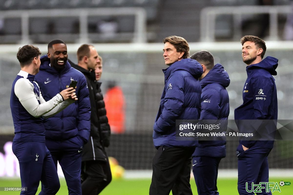                           APL. "Nyukasl" – "Tottenxem". Boshlang'ich tarkiblar aniq.		- uzfifa.net.