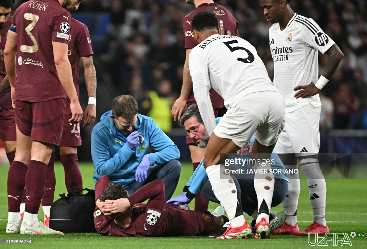 "Manchester Siti" himoyachisi kulgili tarzda jarohat oldi - uzfifa.net.