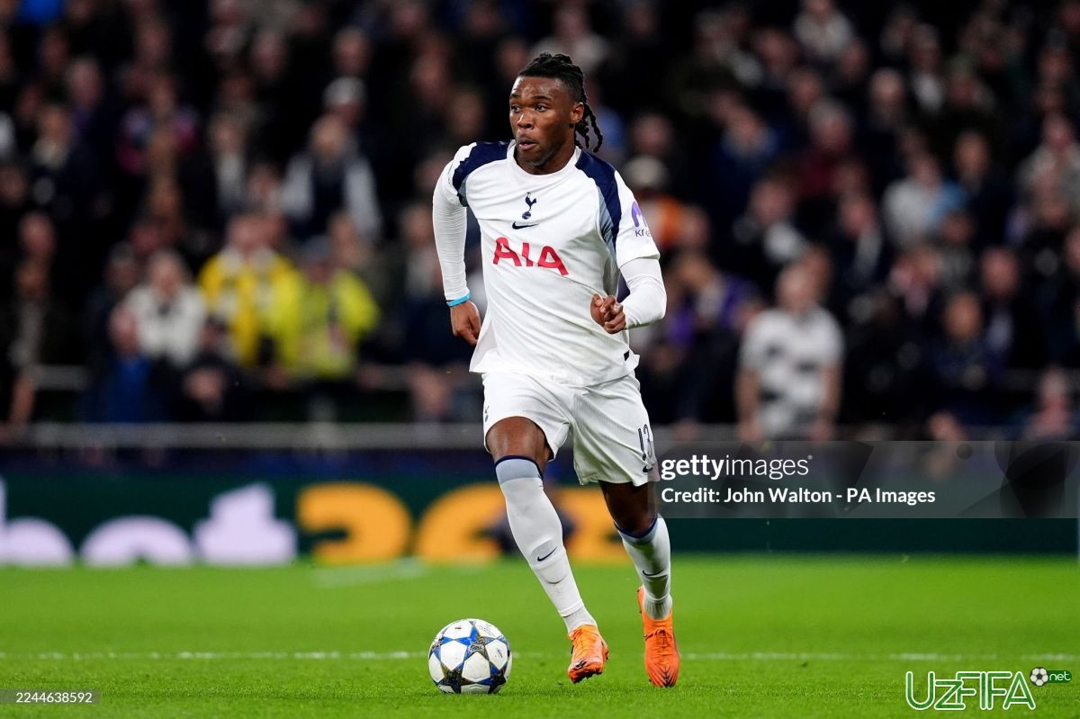 "Tottenxem" himoyachisi yanvargacha safdan chiqdi - uzfifa.net.