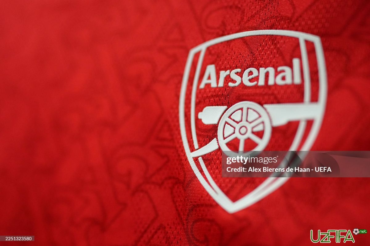                           "Arsenal" ikki hujumkor yarim himoyachiga qiziqish bildirmoqda		- uzfifa.net.