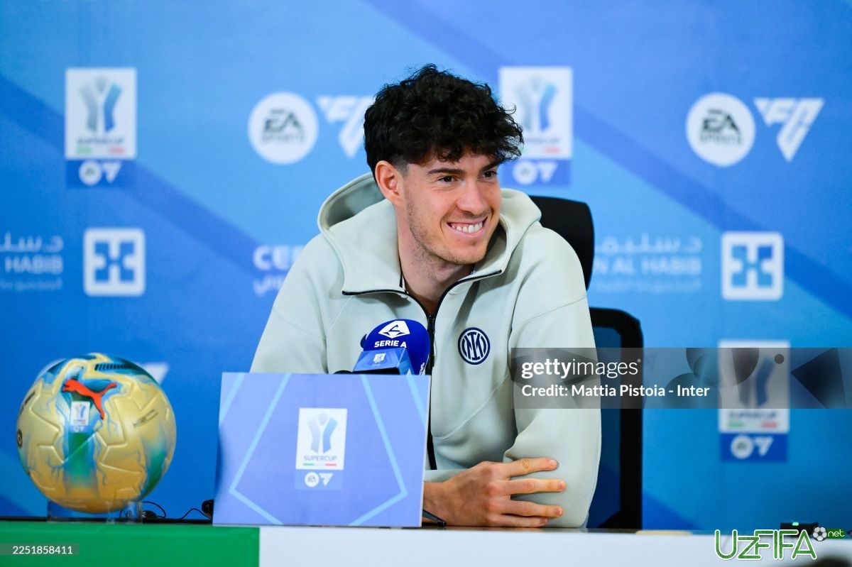 Bastoni "Barselona"ning qiziqishlari haqida gapirdi - uzfifa.net.