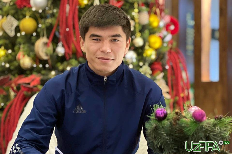                           "Qizilqum" 22 yoshli futbolchisi bilan shartnomani uzaytirdi		- uzfifa.net.