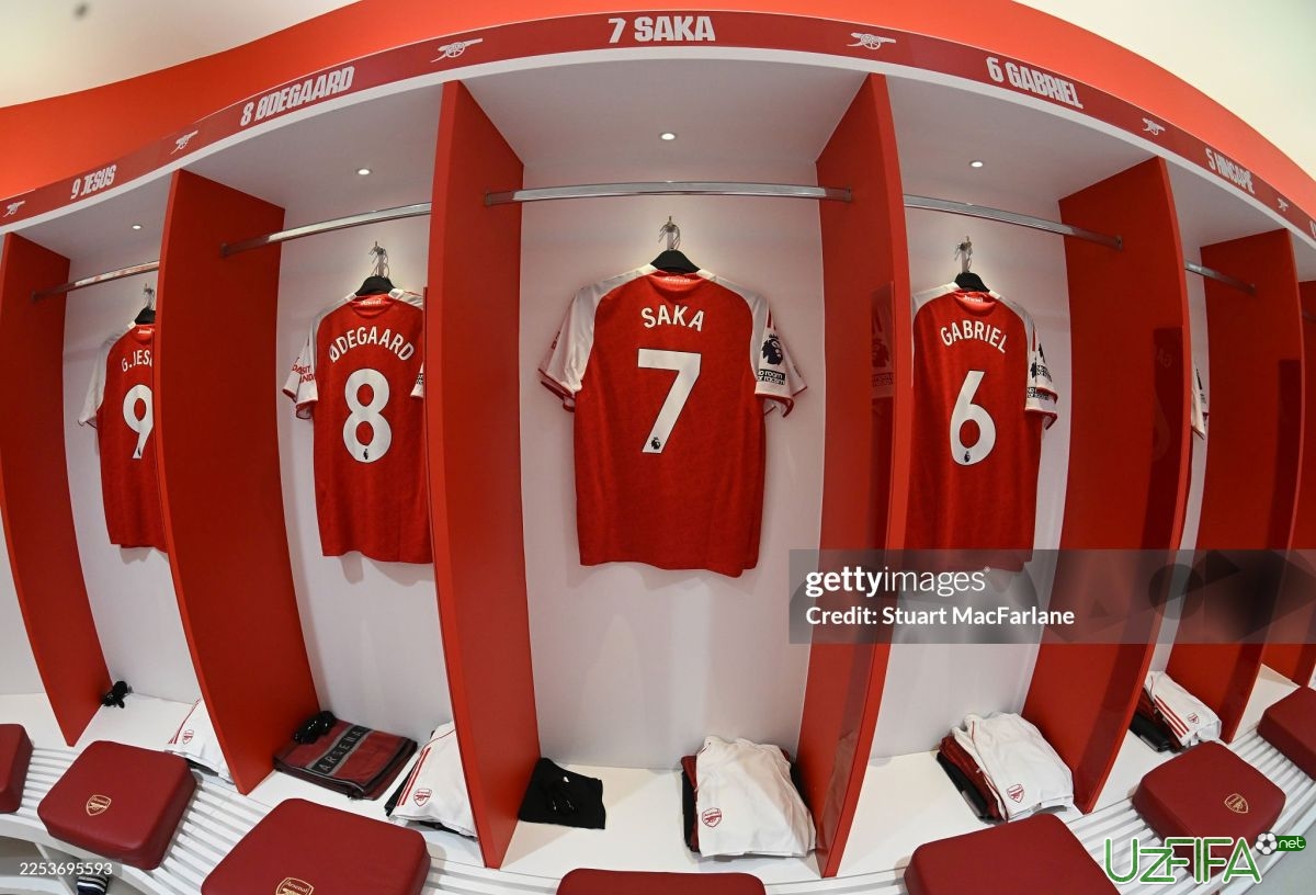                           "Arsenal" - "Brayton". Tarkiblar malum		- uzfifa.net.