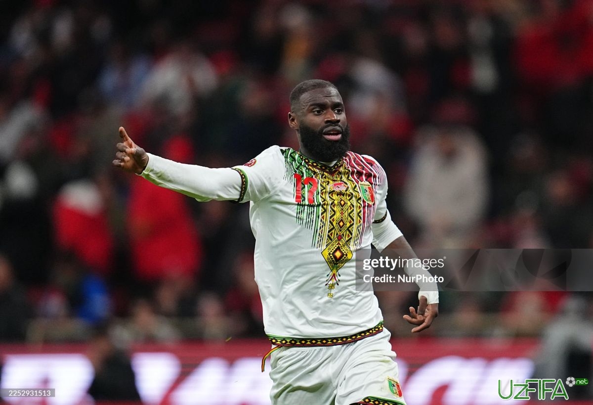                           Sinayoko "Manchester Yunayted"ga o'tadi		- uzfifa.net.