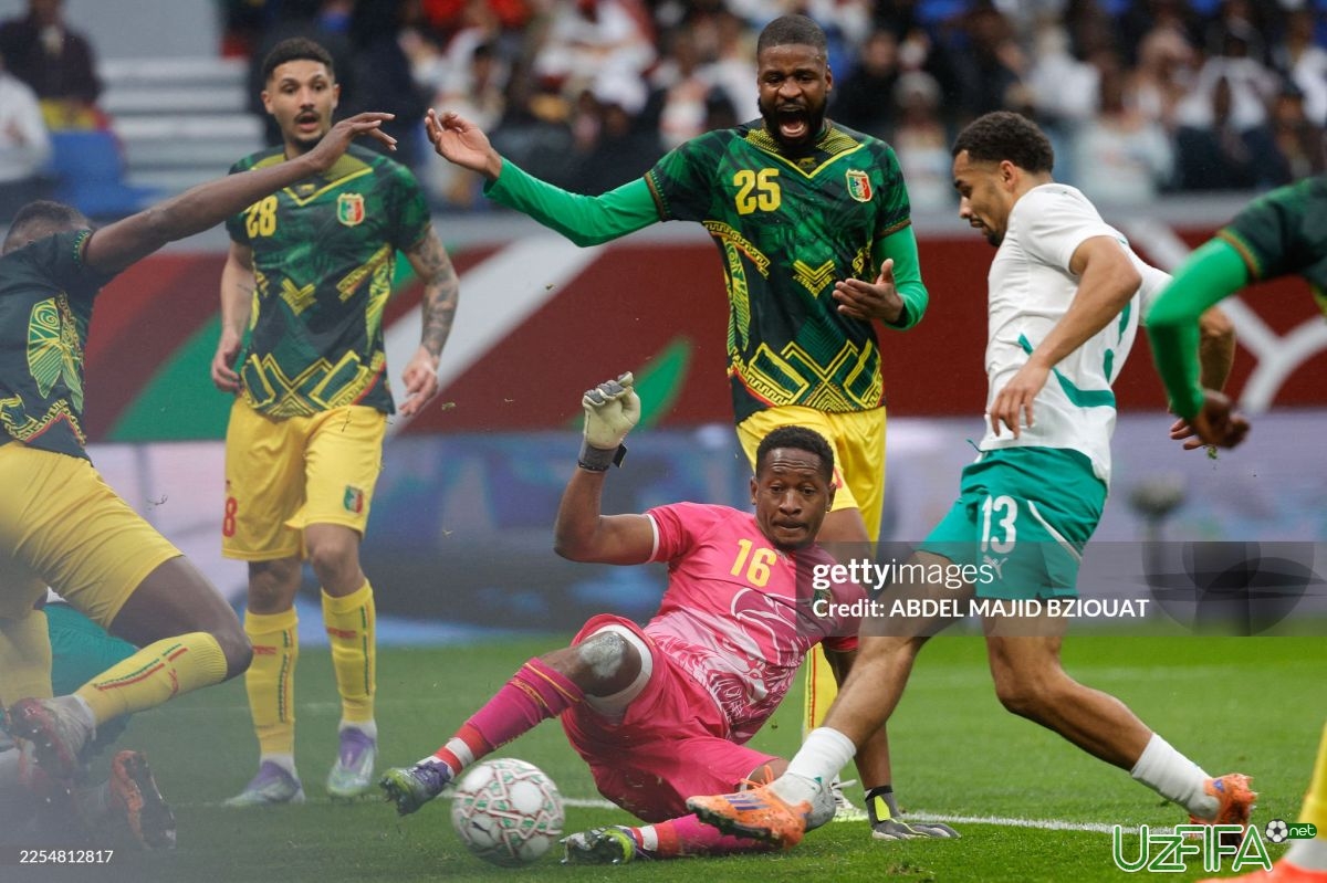                           Afrika Millatlar kubogidagi ilk yarim finalchi malum!		- uzfifa.net.