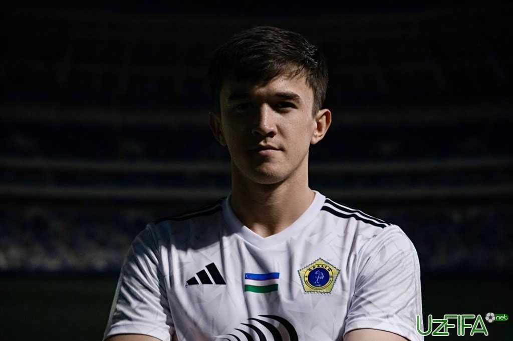                           "Xorazm" "Surxon" futbolchisini tarkibiga qo'shib oldi		- uzfifa.net.