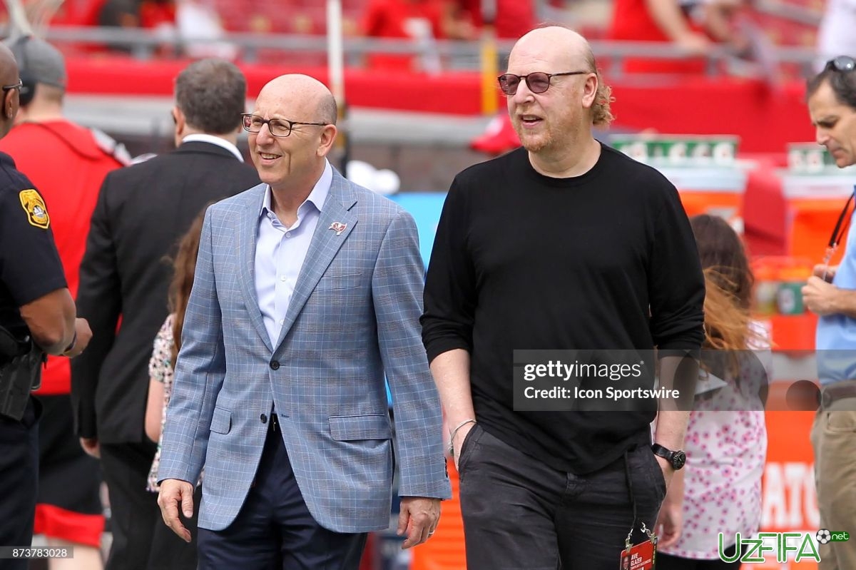                           MYU hammuassislari derbidan oldin Manchesterga uchib keldi		- uzfifa.net.