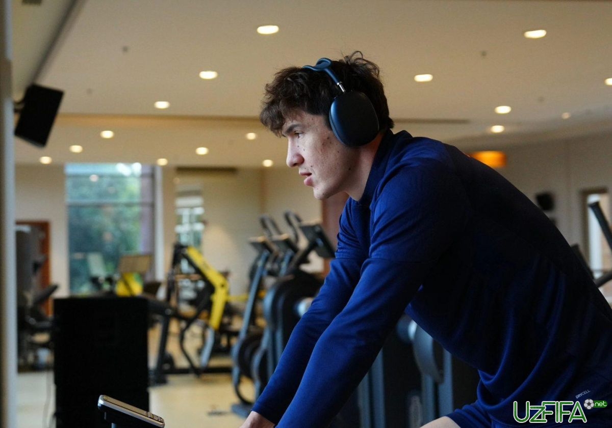                           "Istanbul Bashakshexir" - "Fatih Karagyumryuk"		- uzfifa.net.