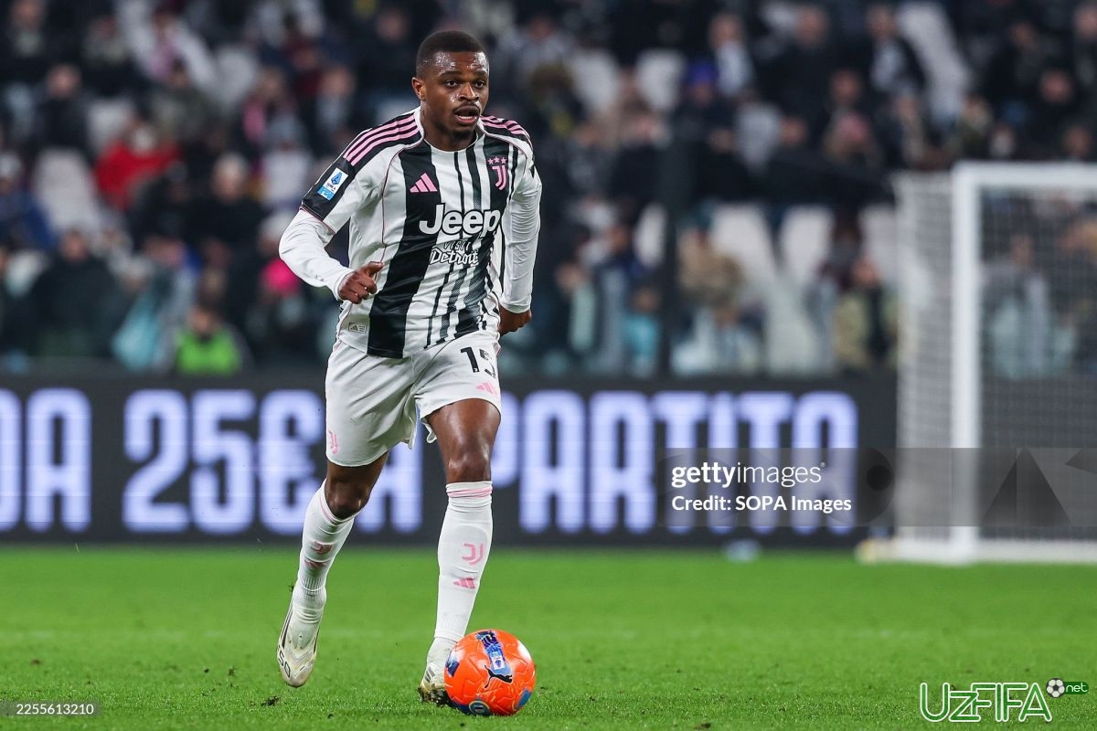                           "Manchester Yunayted" "Yuventus" himoyachisiga davogarlik qilmoqda		- uzfifa.net.