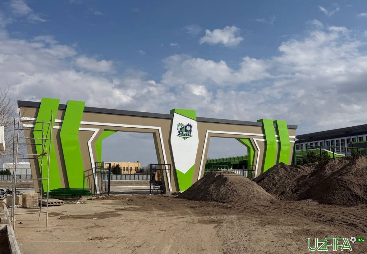               Foto&nbsp;            "Lochin" stadioni qurilishi avjida		- uzfifa.net.