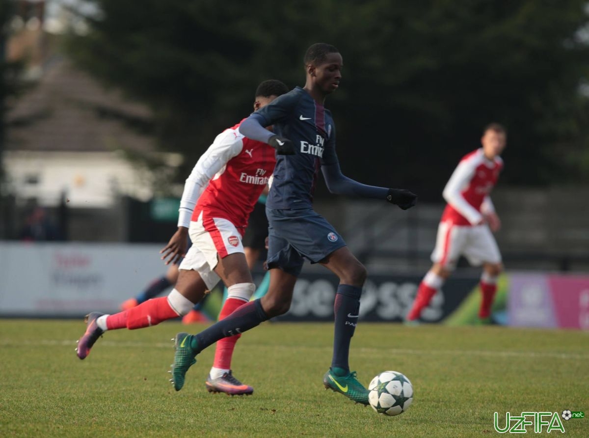                           Rasman: "Dinamo" PSJ tarbiyalanuvchisi bilan shartnoma imzoladi		- uzfifa.net.