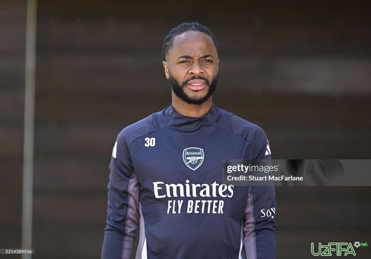                           Rasman: Rahim Sterling - "Feyenoord" futbolchisi!		- uzfifa.net.