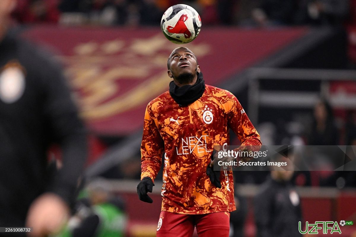                           "Bavariya" Viktor Osimxenni sotib olishi mumkin		- uzfifa.net.