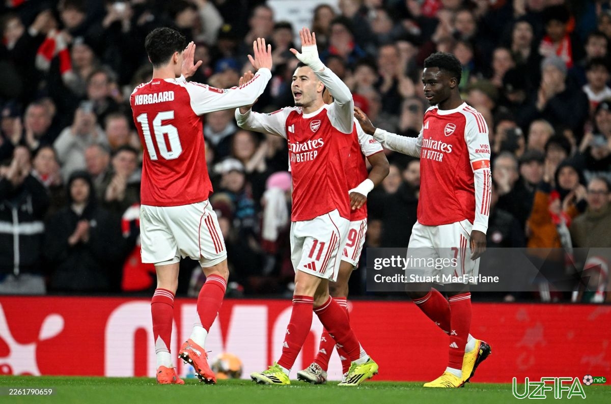 "Arsenal" futbolchisi afsonaviy Rayt natijasini takrorladi - uzfifa.net.