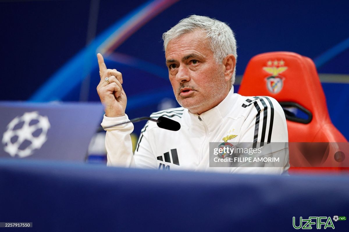                           Mourinyuni APL grandlaridan birida ko'rishmoqchi		- uzfifa.net.