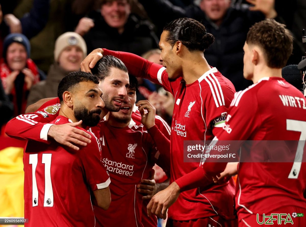"Liverpul" universal futbolchisi bilan muzokaralarda oldinga siljidi - uzfifa.net.