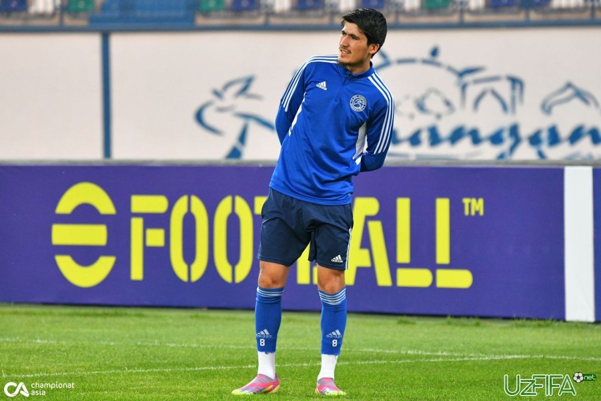 Rasman: Jasur Yaxshiboev - "Lokomotiv" futbolchisi! - uzfifa.net.