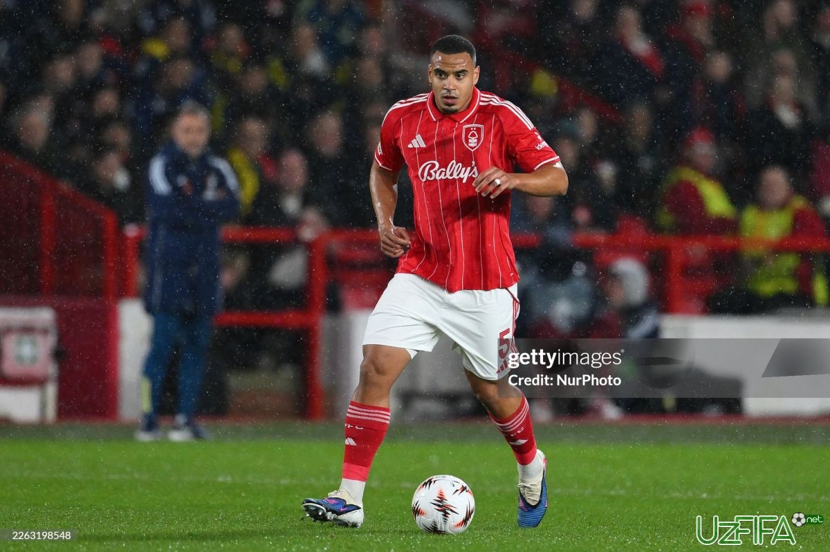                           Angliya grandlari "Nottingem Forest" himoyachisiga davogarlik qilmoqda		- uzfifa.net.