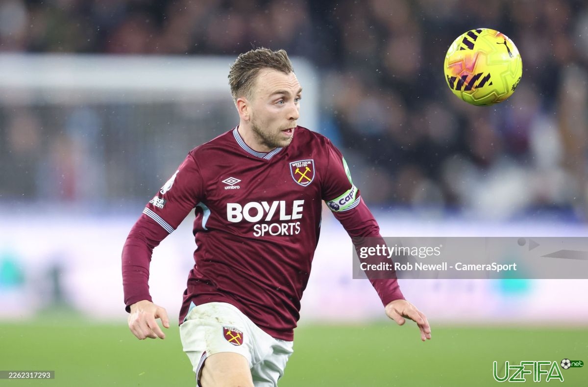 "Manchester Yunayted" hujumchi Bouenni sotib olmoqchi - uzfifa.net.