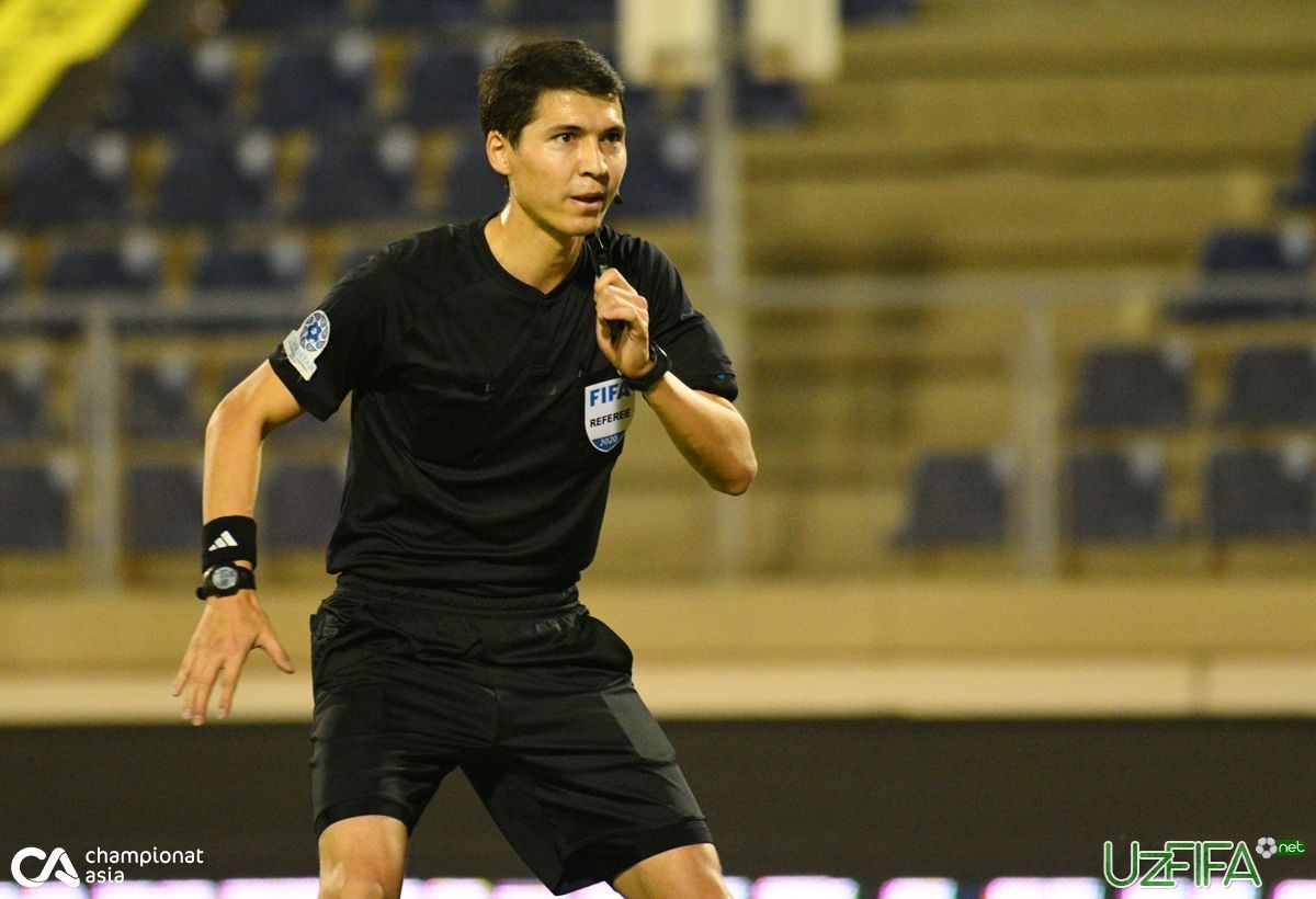                           O'FA futboldan chetlatgan Jasur Muxtorov 5,5 yildan so'ng Superliga o'yinini boshqaradi		- uzfifa.net.