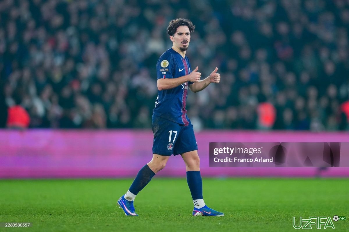                           Vitinya kimlarni eng kuchli yarim himoyachilar deb biladi?		- uzfifa.net.