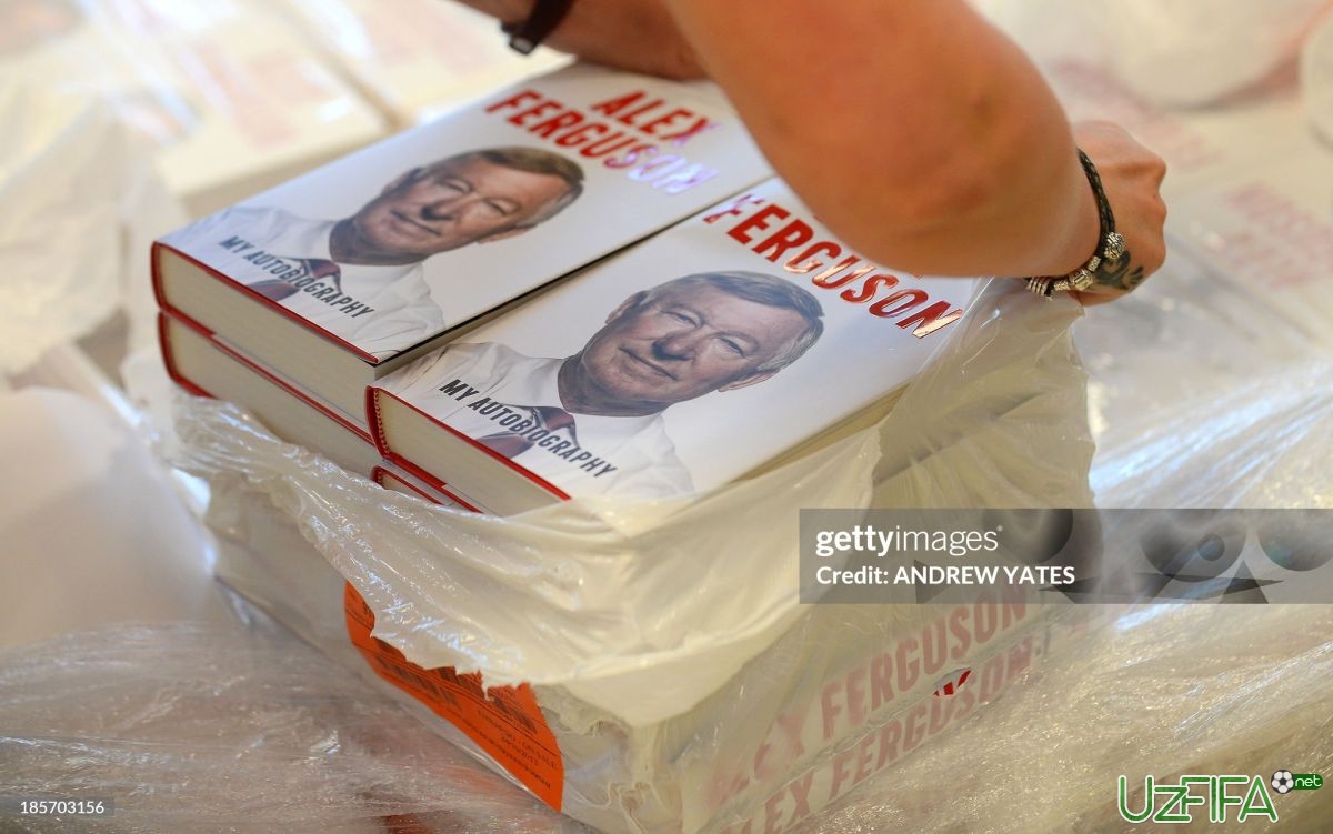                           Ser Aleks Fergyusonning xotiralar kitobi nashrdan chiqadi		- uzfifa.net.