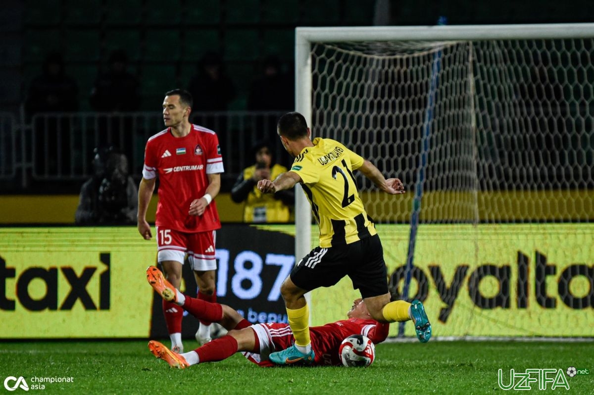                           FOTOGALEREYA. Superliga. "Neftchi" - "Andijon" 3:0		- uzfifa.net.